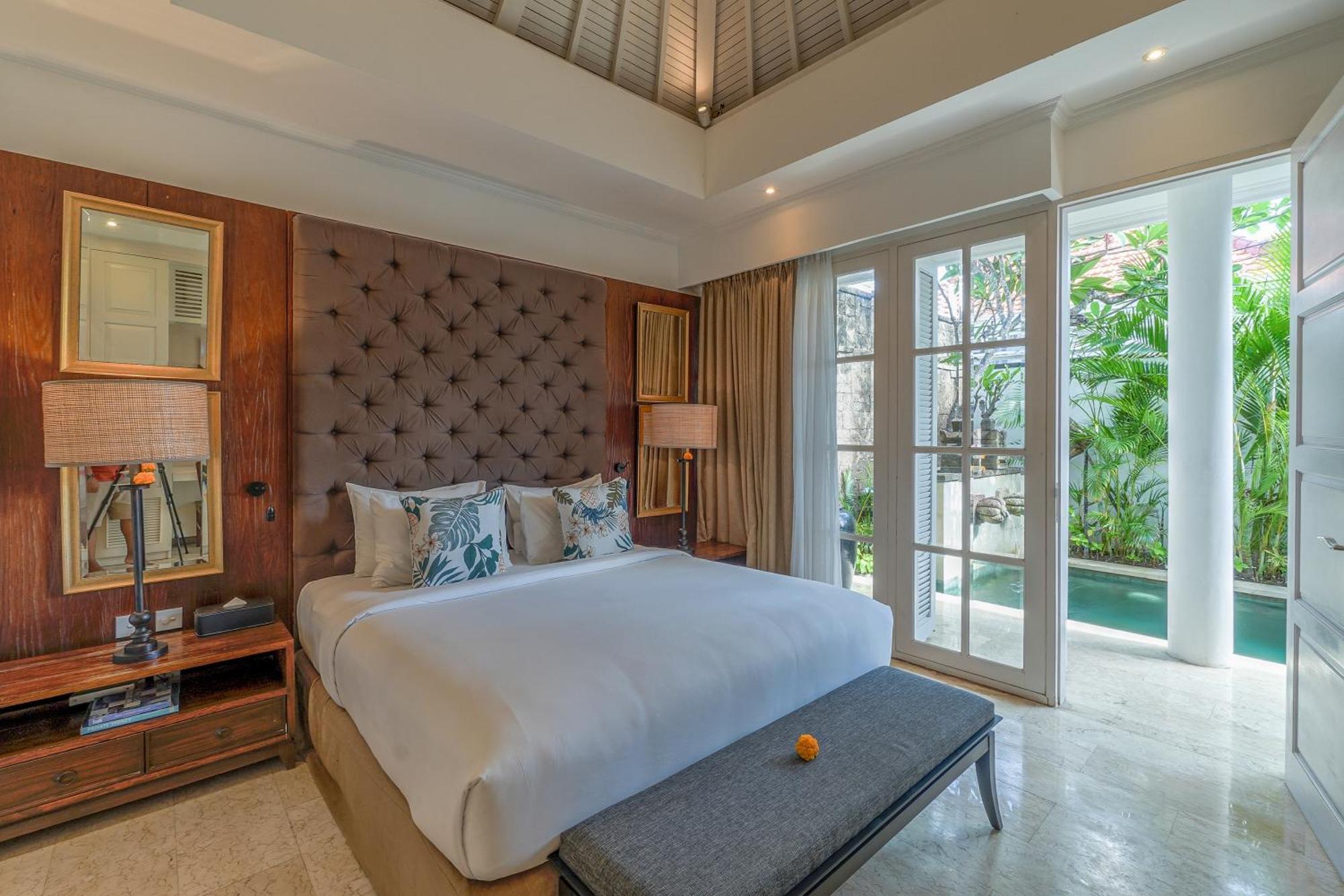 Mosan House - Unique Art-Filled Gem In Perfect Location A Short Walk From The Beach Or Seminyak Square Including Ac Office For Remote Working Bagian luar foto