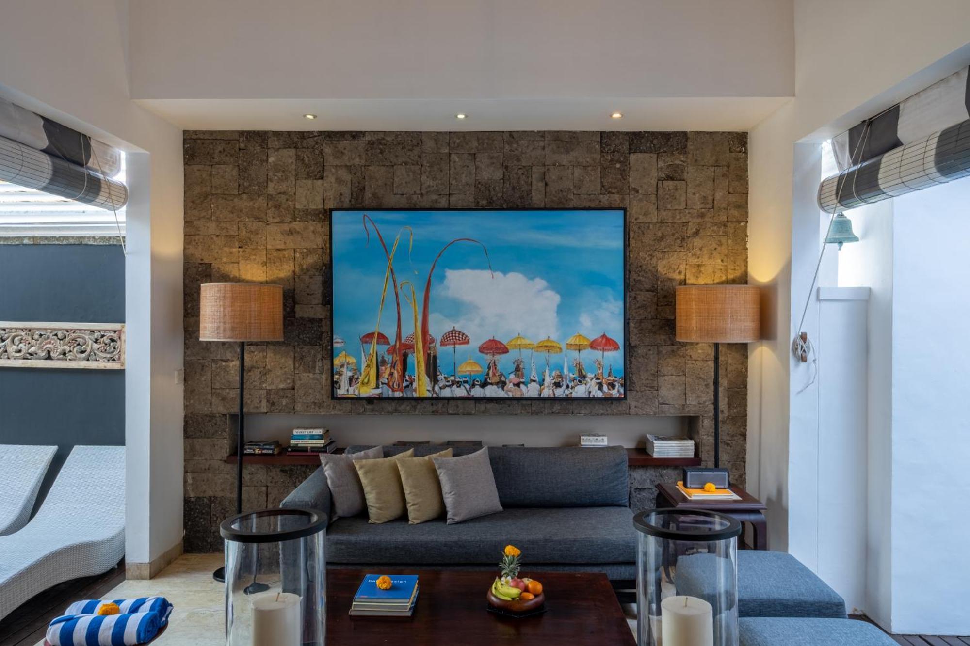Mosan House - Unique Art-Filled Gem In Perfect Location A Short Walk From The Beach Or Seminyak Square Including Ac Office For Remote Working Bagian luar foto
