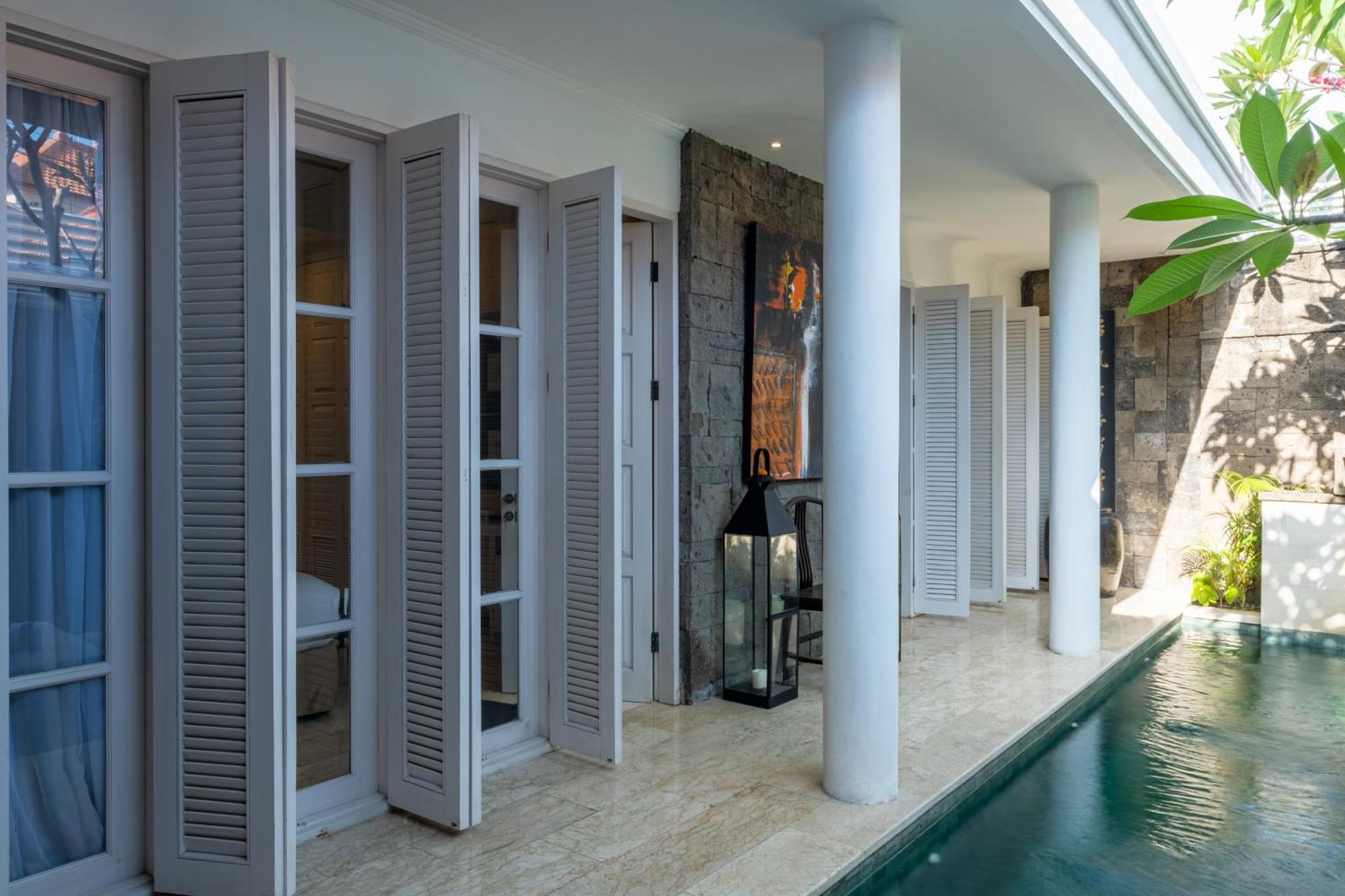 Mosan House - Unique Art-Filled Gem In Perfect Location A Short Walk From The Beach Or Seminyak Square Including Ac Office For Remote Working Bagian luar foto