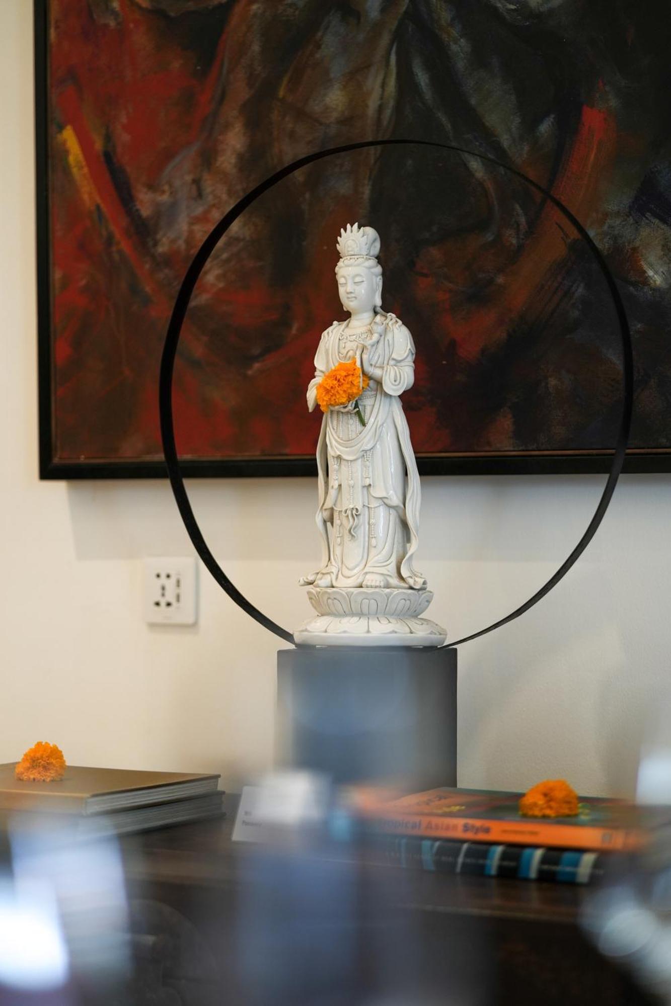 Mosan House - Unique Art-Filled Gem In Perfect Location A Short Walk From The Beach Or Seminyak Square Including Ac Office For Remote Working Bagian luar foto