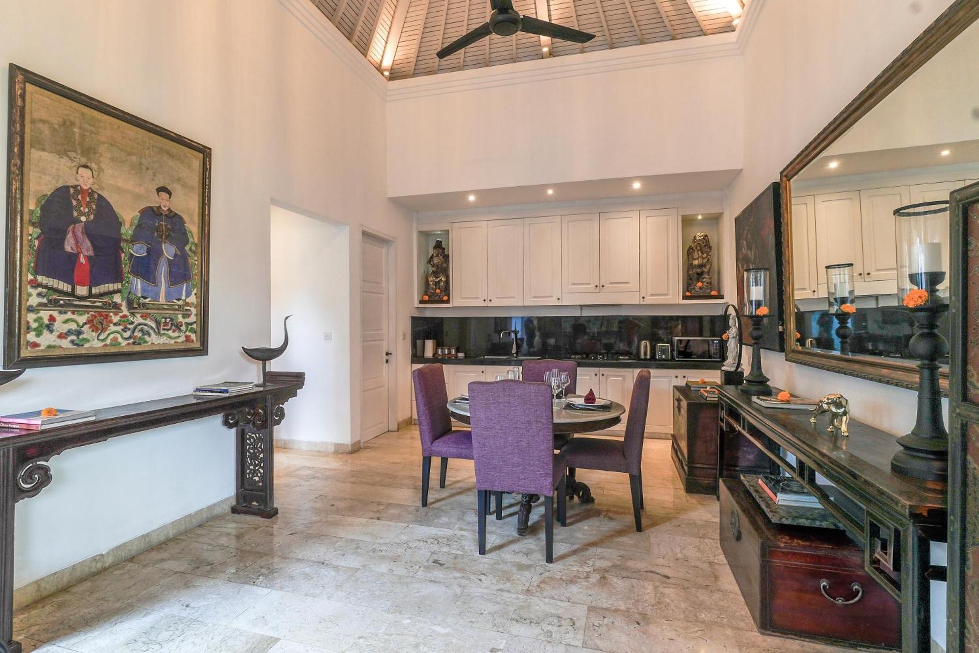 Mosan House - Unique Art-Filled Gem In Perfect Location A Short Walk From The Beach Or Seminyak Square Including Ac Office For Remote Working Bagian luar foto